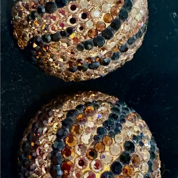 Vintage New Bellini Dome Triple Crystal Gold/Black/copper Earrings - Picture 9 of 13